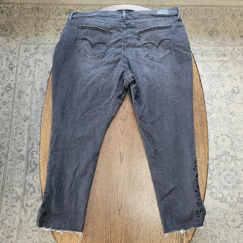 Levi's 711 Skinny Rawcut Hem Hi Rise Embroidered Jeans Size Women's 24W - Picture 7 of 15